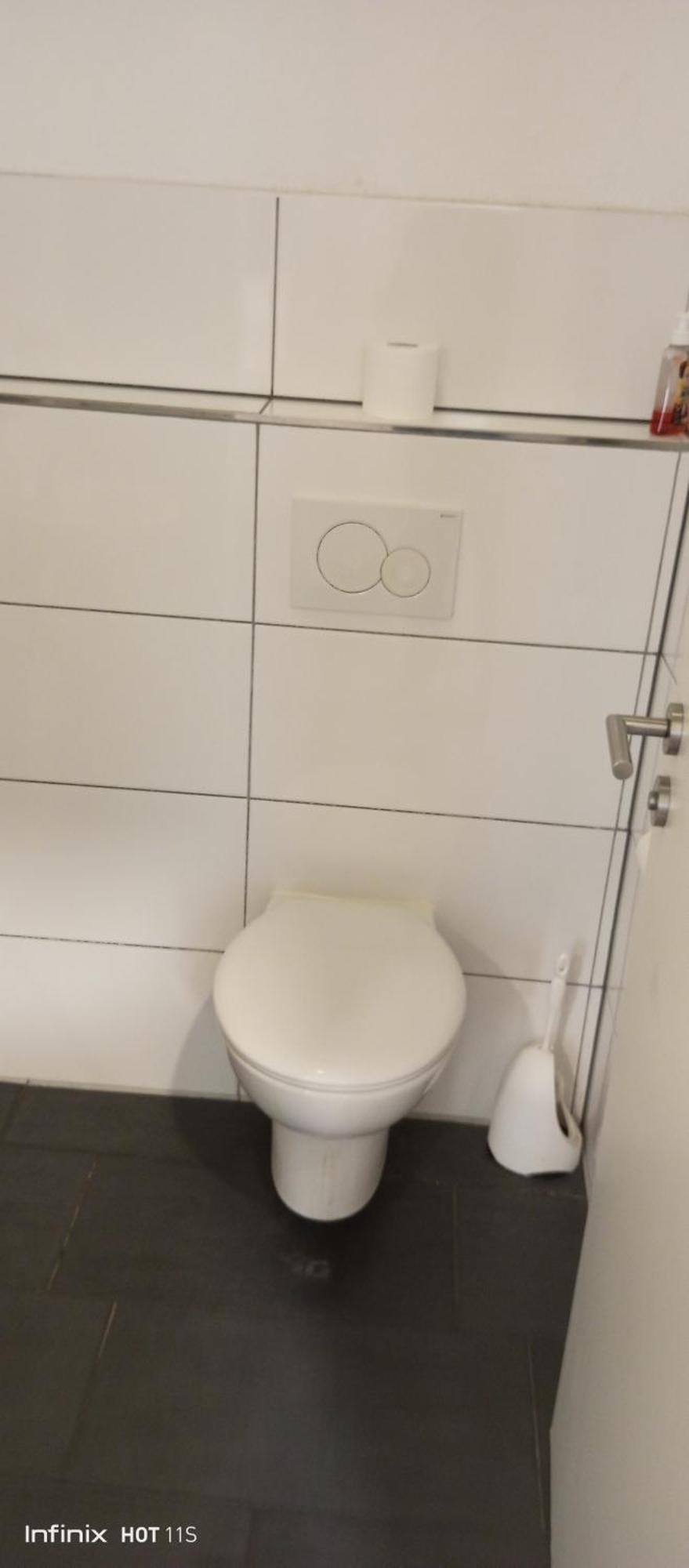 Gemuetliches Lisa Zimmer Mit Gemeinschaftskueche Heilbronn Zentrum Buitenkant foto